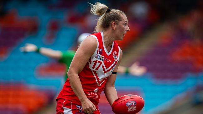 Stephanie O'Brien in the Waratah vs Darwin Buffettes 2023-24 NTFL women's elimination final. Picture: Pema Tamang Pakhrin