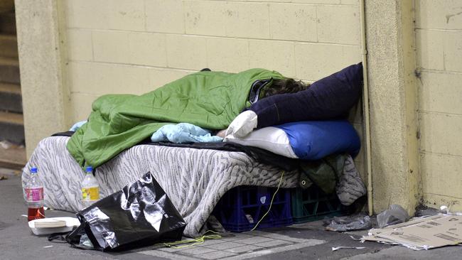 Sydney Homeless Connect offers a day of help and healing | Daily Telegraph