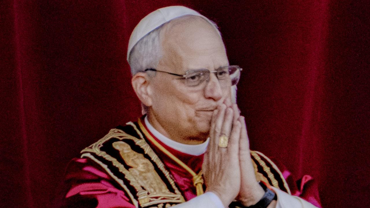 Leaders converge at inaugural Pope mass