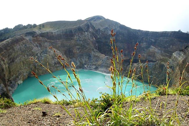 <strong>KELIMUTU CRATER LAKES, INDONESIA</strong> <p>Indonesia's Lesser Sundra Islands sit on top of a volcano in Flores / Flickr user YXO</p>