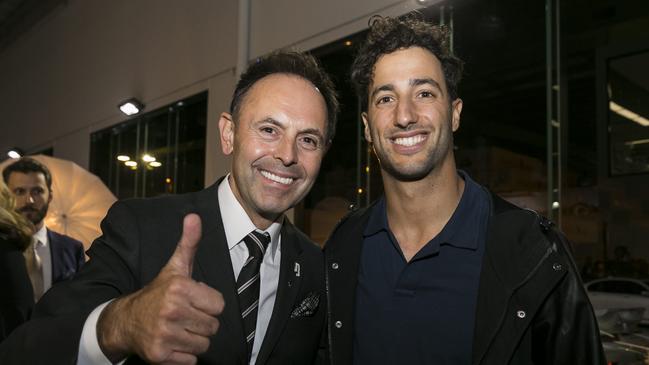 Srecko Lorbek with Aussie F1 star Daniel Ricciardo.