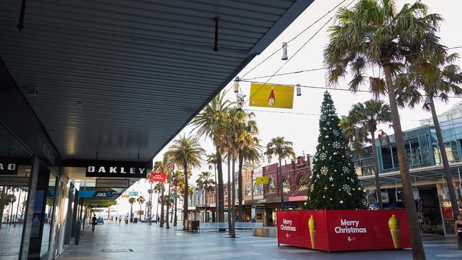 An empty Manly Corso on December 23, 2020 in Sydney, Australia. (Photo by Lee Hulsman/Getty Images)