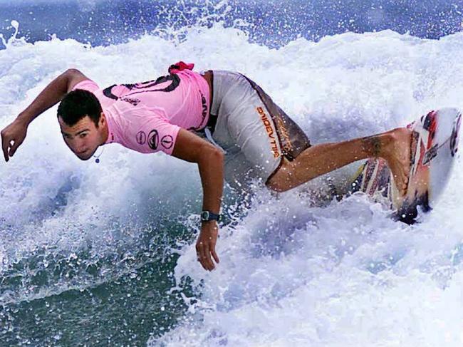 ##### ALERT ALERT ##### BEFORE REUSE OF THIS IMAGE CHECK CONTENT AND COPYRIGHT ISSUES WITH THE /PICTURE /DESK- Joel Parkinson, the winner of the QuikSilver Pro final at Snapper Rocks, /Coolangatta. Mar 10 2002 - - sport surfing action