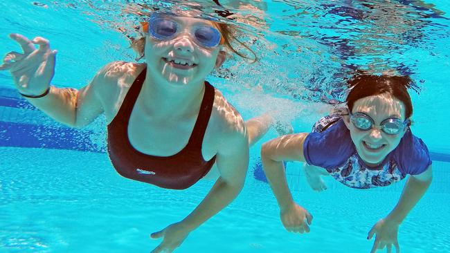 Cash shortage places push to teach all Victorian children to swim in ...