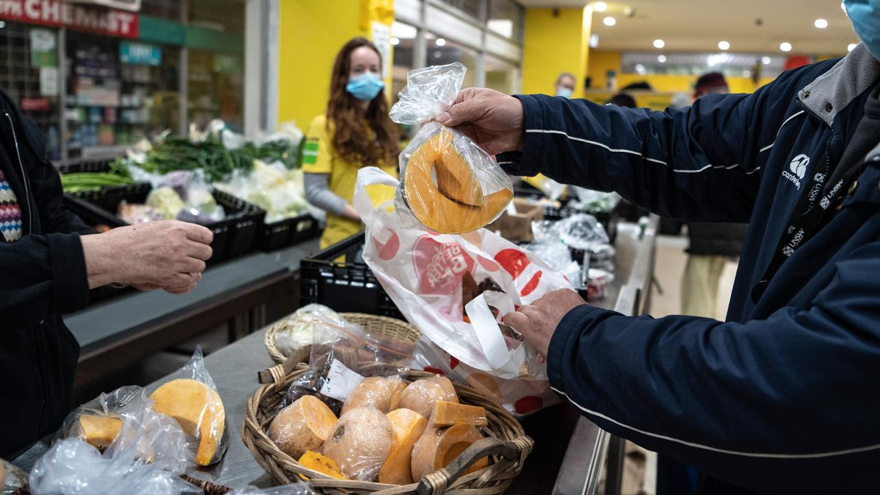 Food relief charities are experiencing increased demand for their services amid the cost-of-living crisis. Picture: NCA NewsWire / Flavio Brancaleone