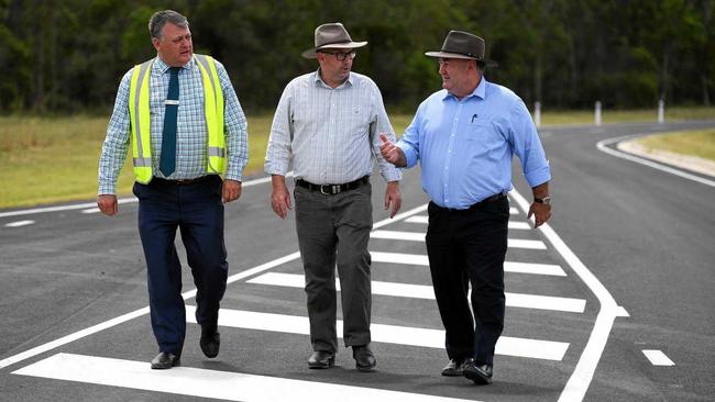 Cr Wayne Honor, member for Hinkler Keith Pitt and mayor Jack Dempsey at the Eggmolesse Road opening. Picture: Mike Knott BUN201217EGGMOLESSE2