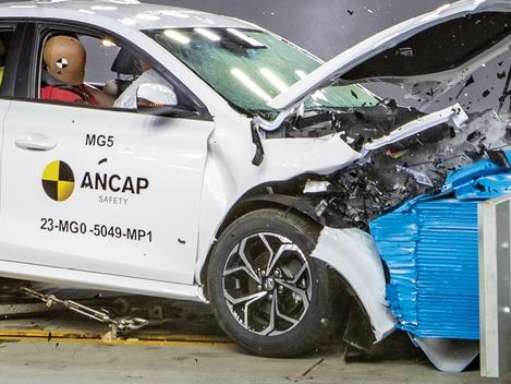 2023 MG5 small sedan received a zero star ANCAP safety rating.