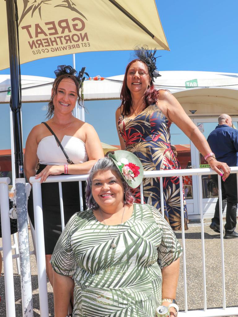 Jody Brown, Sonia Howard and Sharon Brown at the 2021 Great Northern Darwin Cup. Picture: Glenn Campbell