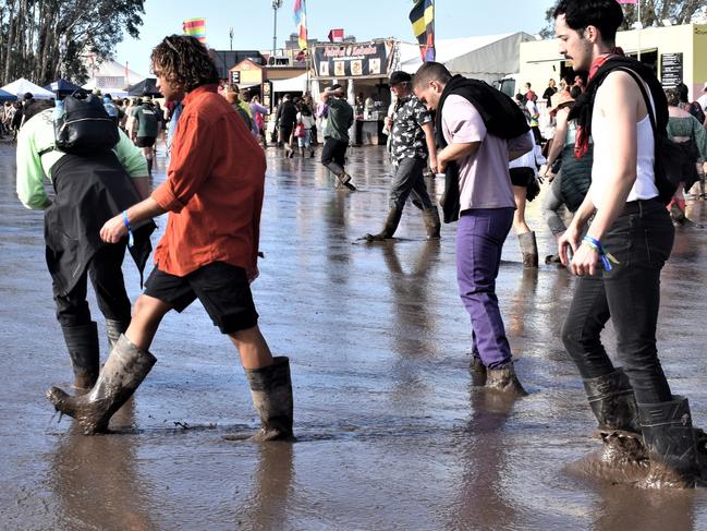 Splendour: Crowd crushes, queues and injuries