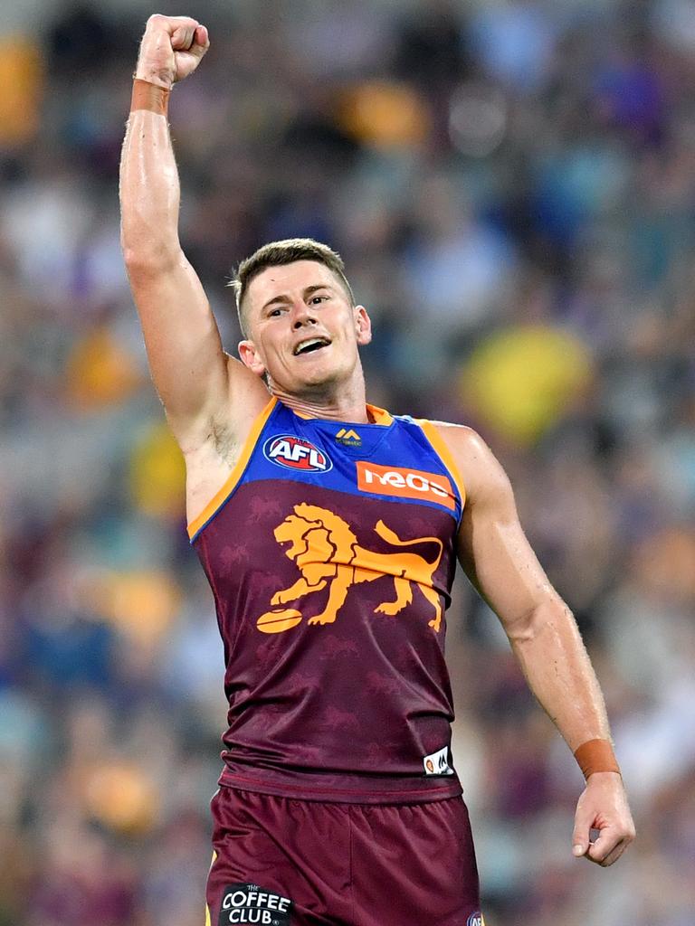 Dayne Zorko nails a long goal.