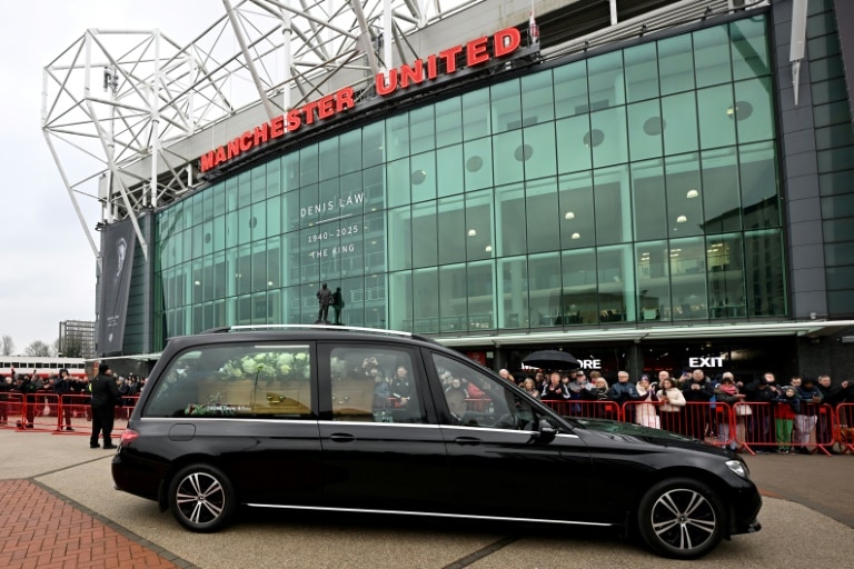 Man Utd greats gather to pay final respects to Denis Law