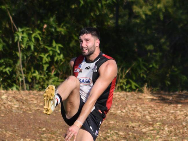 Former AFL player Jarrod Brander playing for Southern Districts in the 2023-24 NTFL season. Picture: Alison McGowan / AFLNT Media