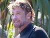 Aussie star Simon Baker goes surfing during drink driving case