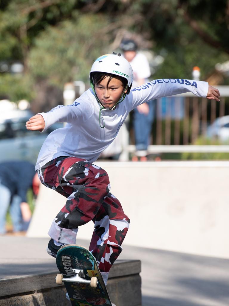 Ryan Wong pictured competing at Berowra skate park at the skate, scooter and BMX battle royale. (AAP IMAGE / MONIQUE HARMER)