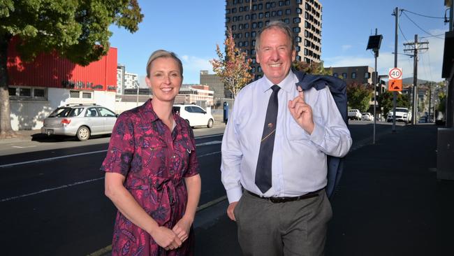 Breaking News Breaking News Louise Elliot and Jeff Briscoe. Picture: Kenji Sato