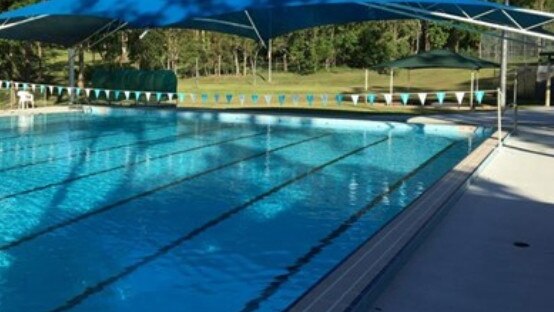 Samford public pool has fewer opening hours than most mainland public pools but still opens seven days a week. 