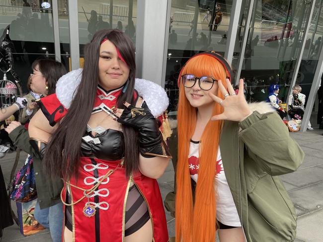 Mikhaila and Madi at the 2024 PAX Aus Convention at the Melbourne Convention and Exhibition Centre. Picture: Himangi Singh