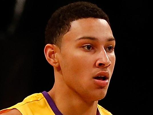 NEW YORK, NY - NOVEMBER 24: Ben Simmons #25 of the LSU Tigers dribbles the ball against the North Carolina State Wolfpack at Barclays Center on November 24, 2015 in Brooklyn borough of New York City. Mike Stobe/Getty Images/AFP == FOR NEWSPAPERS, INTERNET, TELCOS & TELEVISION USE ONLY ==