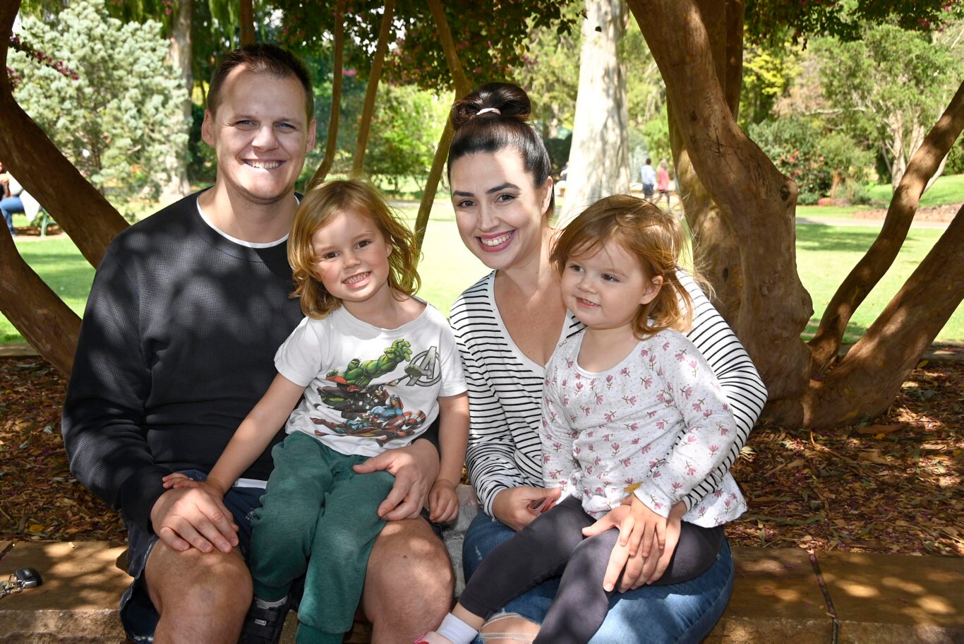 Father's Day Toowoomba. Sam, Hunter and Poppy Patterson with Kellie Browne