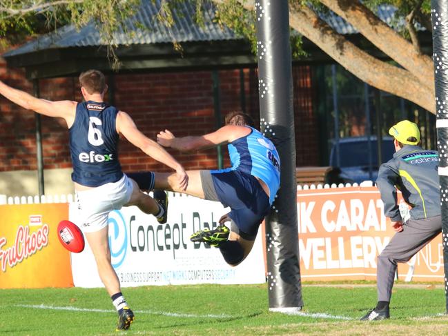 SANFL- Sturt vs South Adelaide at Unley Oval. Picture: Peter Nelson