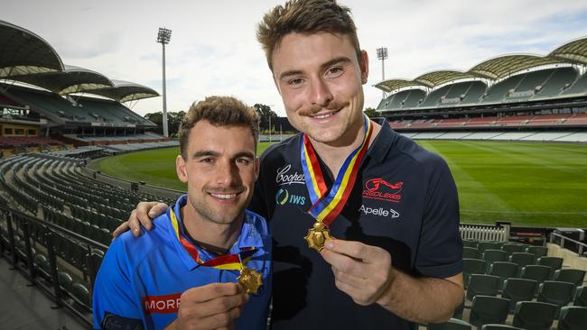 2024 SANFL Magarey Medallists, Sturt’s Will Snelling (left), and Norwood’s Harry Boyd, at Adelaide Oval. Picture: RoyVPhotography