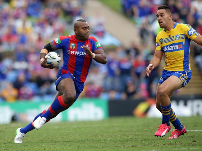 Akula Uate sets sail for the try line. Newcastle Knights tackle Parramatta Eels at Hunter Stadium. Picture by Peter Lorimer.