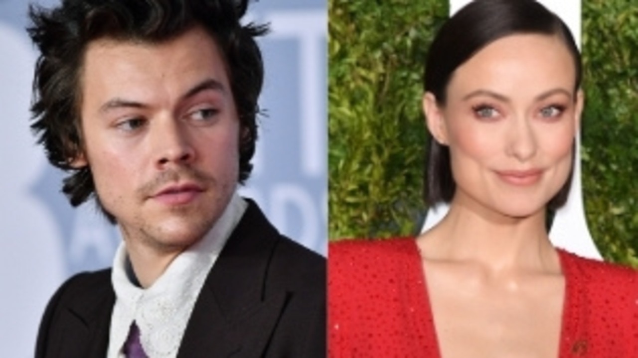 Harry Styles Holds Hands With Olivia Wilde While Attending Manager's Wedding  (60+ Photos): Photo 1304362, Harry Styles, Olivia Wilde Pictures