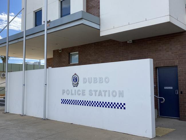 Dubbo cop fighting DV, data breach charges