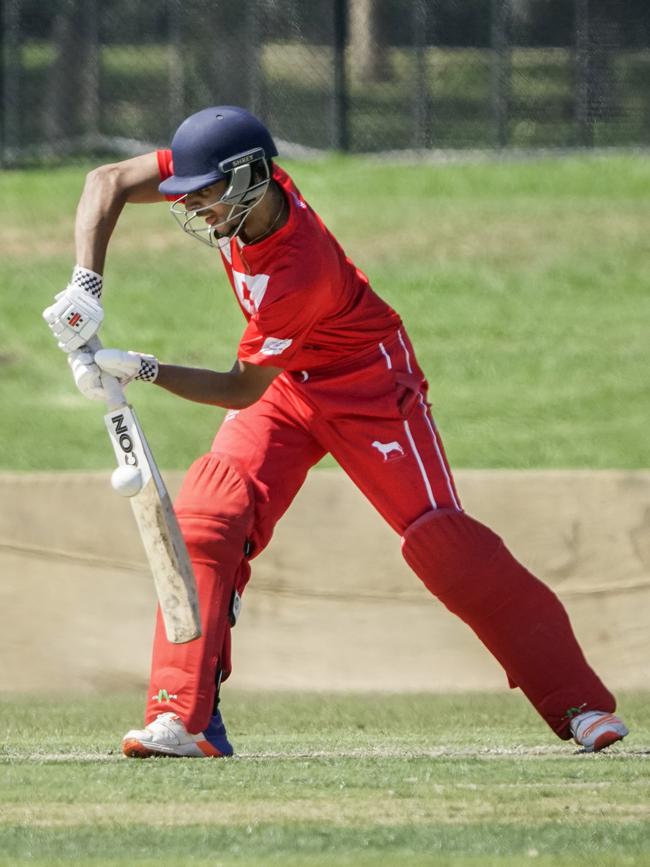 Mordialloc batter Helitha Withanage. Picture: Valeriu Campan