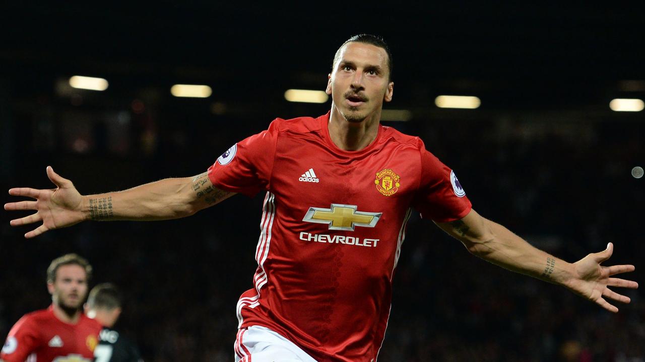 Zlatan Ibrahimovic says the legacy of Sir Alex Ferguson is hampering Manchester United