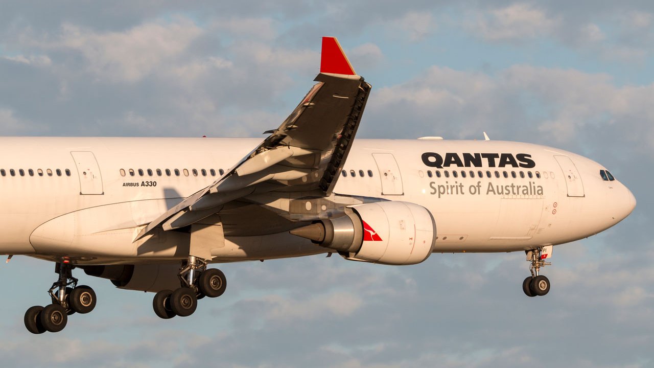 Qantas double status credits offer launches for 2025