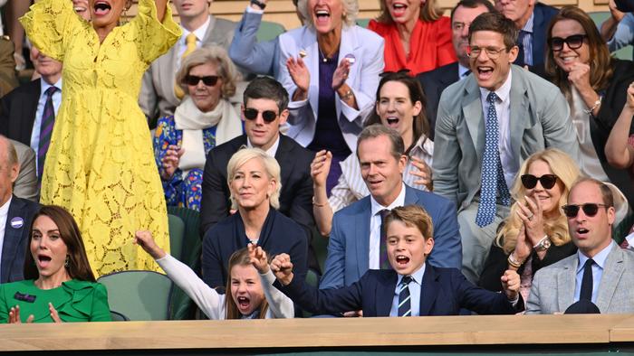 LONDON, ENGLAND - JULY 16: Catherine, Princess of Wales, Princess Charlotte of Wales, Prince George of Wales and Prince William, Prince of Wales celebrate during Carlos Alcaraz vs Novak Djokovic in the Wimbledon 2023 men's final on Centre Court during day fourteen of the Wimbledon Tennis Championships at the All England Lawn Tennis and Croquet Club on July 16, 2023 in London, England. (Photo by Karwai Tang/WireImage)