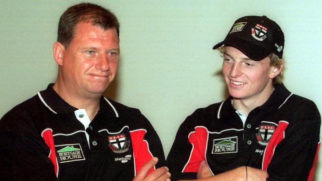 24/11/2002. AFL National Draft. St Kilda coach Grant Thomas with new recruit Brendon Goddard. PUBLISHED 30/01/2003. PGE 65