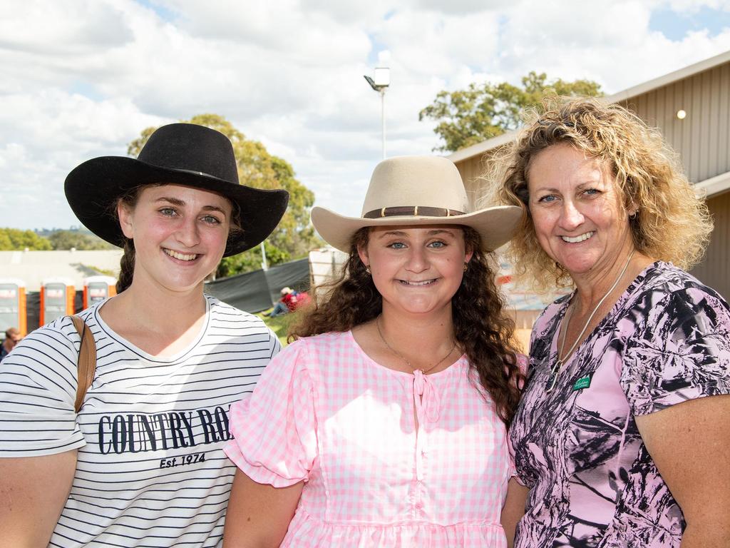 Nerrada Smith (left), Olivia Smith and Anita Smith. Meatstock at the Toowoomba Showgrounds. April 15th, 2023