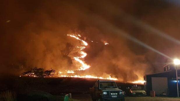 A bushfire continues to rage in the Gold Coast hinterland near Sarabah. Picture: Bonogin Valley Rural Fire Brigade