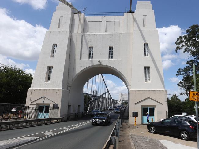 The Walter Taylor Bridge at Indooroopilly. Picture: Liam Kidston