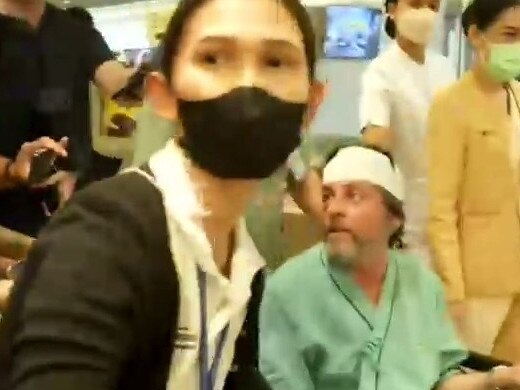 Singapore Airlines turbulence victim Keith Davis at Samitivej Srinakarin Hospital in Bangkok, Thailand. Picture: ABC News
