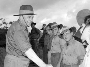 RSL president George Holland meets with soldiers in Korea while on a tour of Japan and Korea. Picture: Supplied.