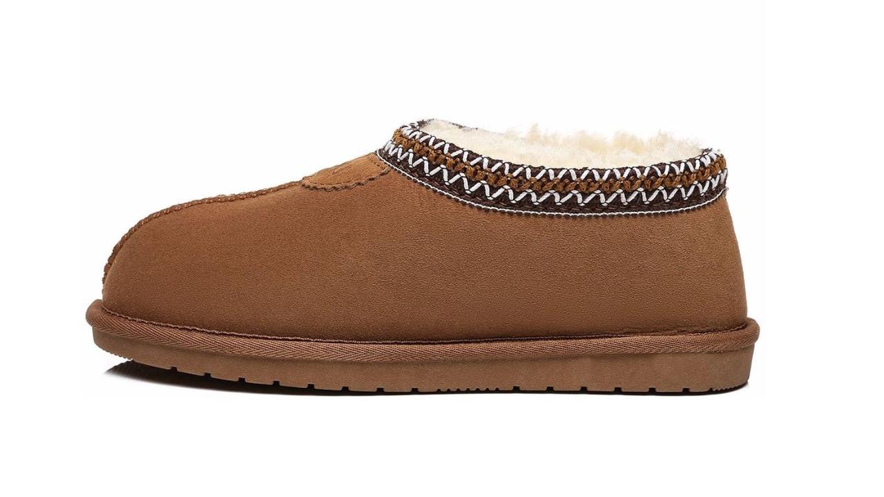 Ugg discount slippers home