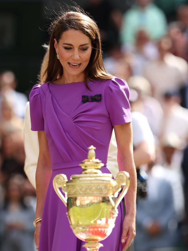 Catherine, Princess of Wales, prior to presenting Carlos Alcaraz with his trophy.