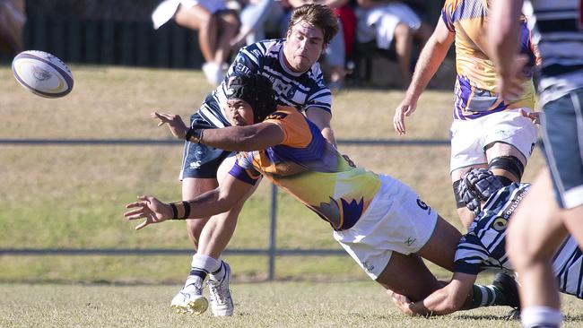 Sunnybank and Brothers in Premier rugby acion.(Image Sarah Marshall)