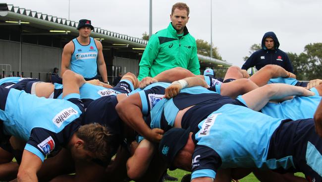 Referee Angus Gardiner watches over a Waratahs scrum session. Picture: Supplied