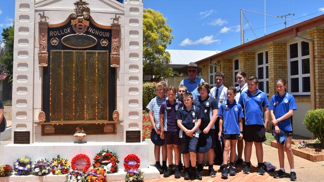 School leaders from Gayndah State School, Burnett State College and St Joseph’s laid wreaths. (Picture: Kristen Camp)