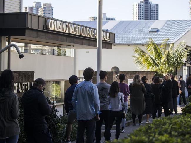 Pop up COVID-19 testing set up near Cruising Yacht Club of Australia at Rushcutters Bay today. Picture: Dylan Robinson