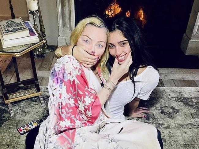 The star with her daughter, Lourdes 'Lola' Leon. Picture: Supplied