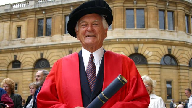 Bob Hawke with his honorary degree, awarded by Oxford University, in front of the Sheldonian Theatre, Oxford, England, in 2003. Picture: AP