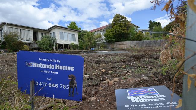 DESOLATE: A Hotondo Homes work site in Lindisfarne sits seemingly abandoned. Picture: Kenji Sato