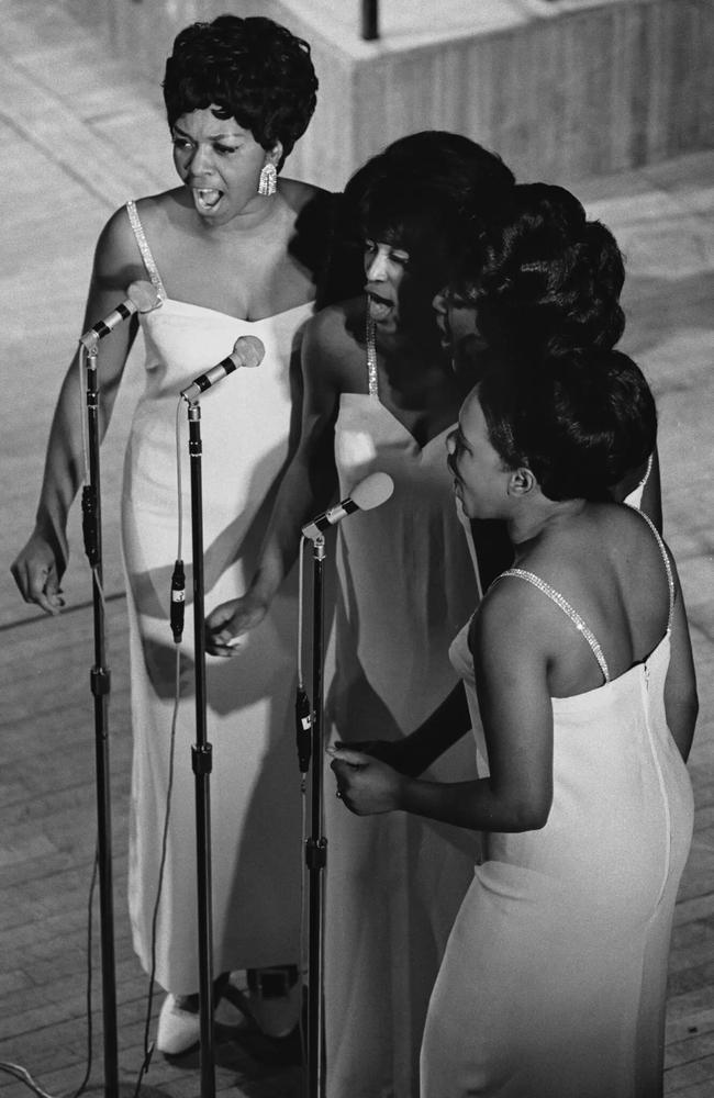 Houston, at left, with the Sweet Inspirations supplying backup vocals for Aretha Franklin in 1968. Picture: Michael Ochs Archives/Getty Images