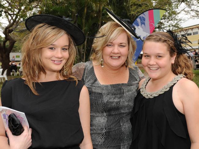 Abby, Ros and Chloe Kelly at the 2011Townsville Ladies Day Races held at the Cluden Race Track