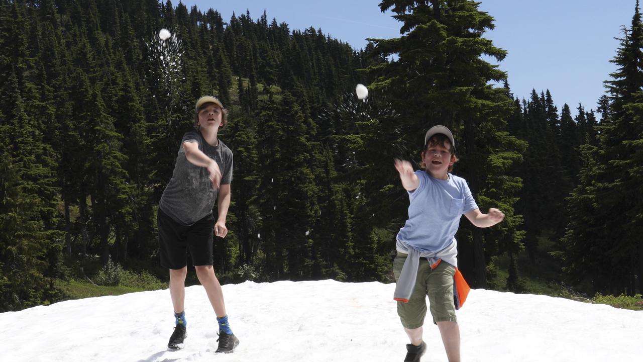 Winter is here and my kids insist on wearing shorts. Is it OK?